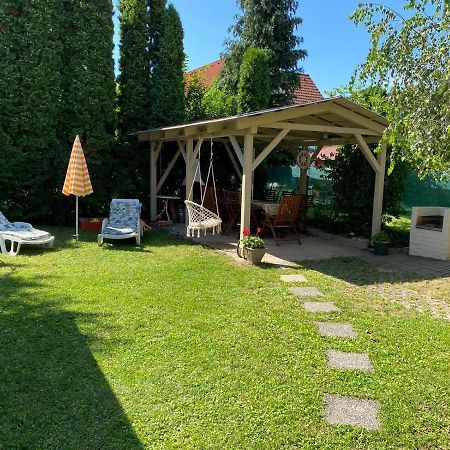 Sommer Ferienhaus บาลาตอนซาร์โซ ภายนอก รูปภาพ