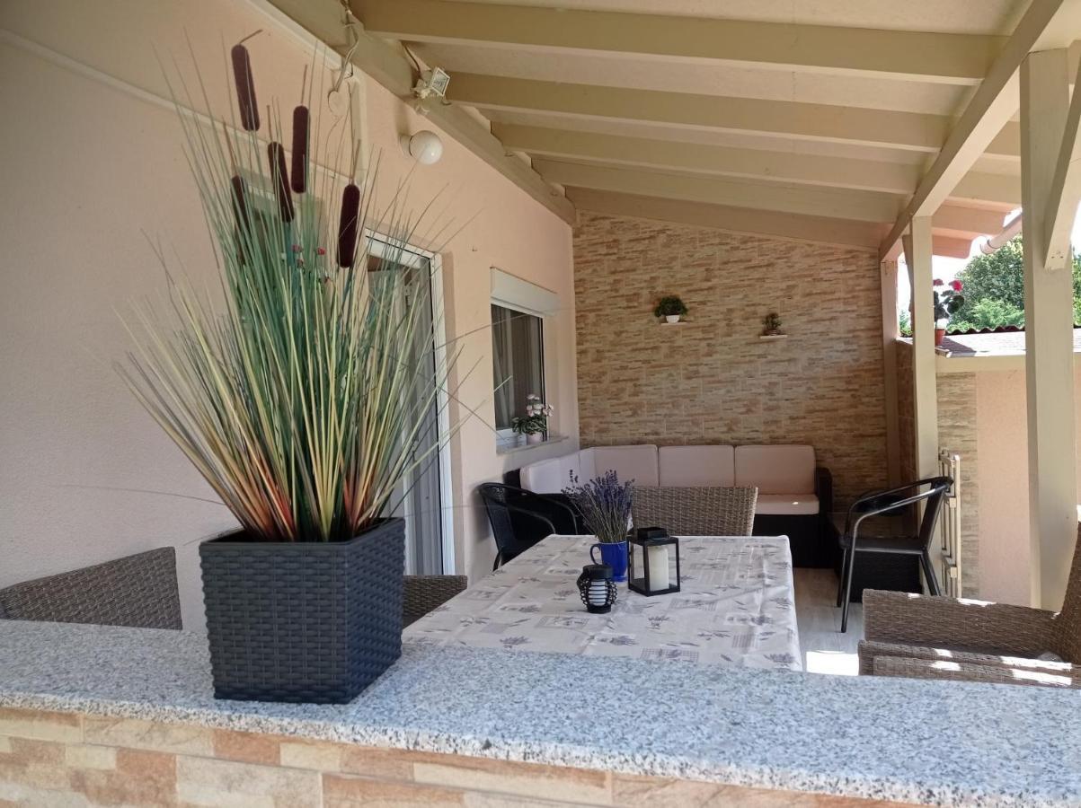 Sommer Ferienhaus บาลาตอนซาร์โซ ภายนอก รูปภาพ